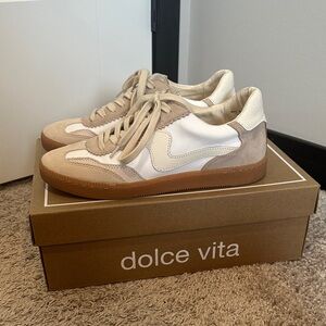 Dolce Vita Tan and White Casual Sneakers